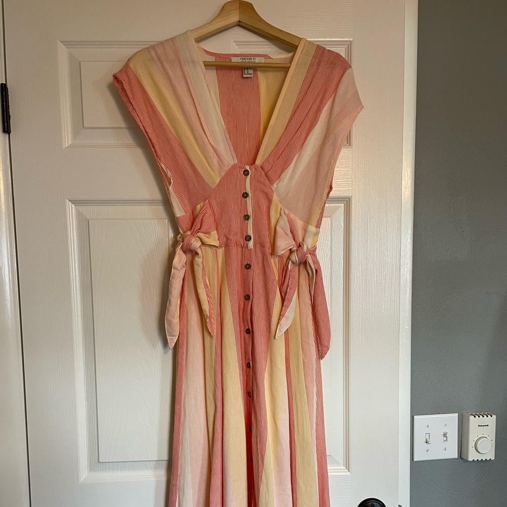 Forever 21 maxi dress